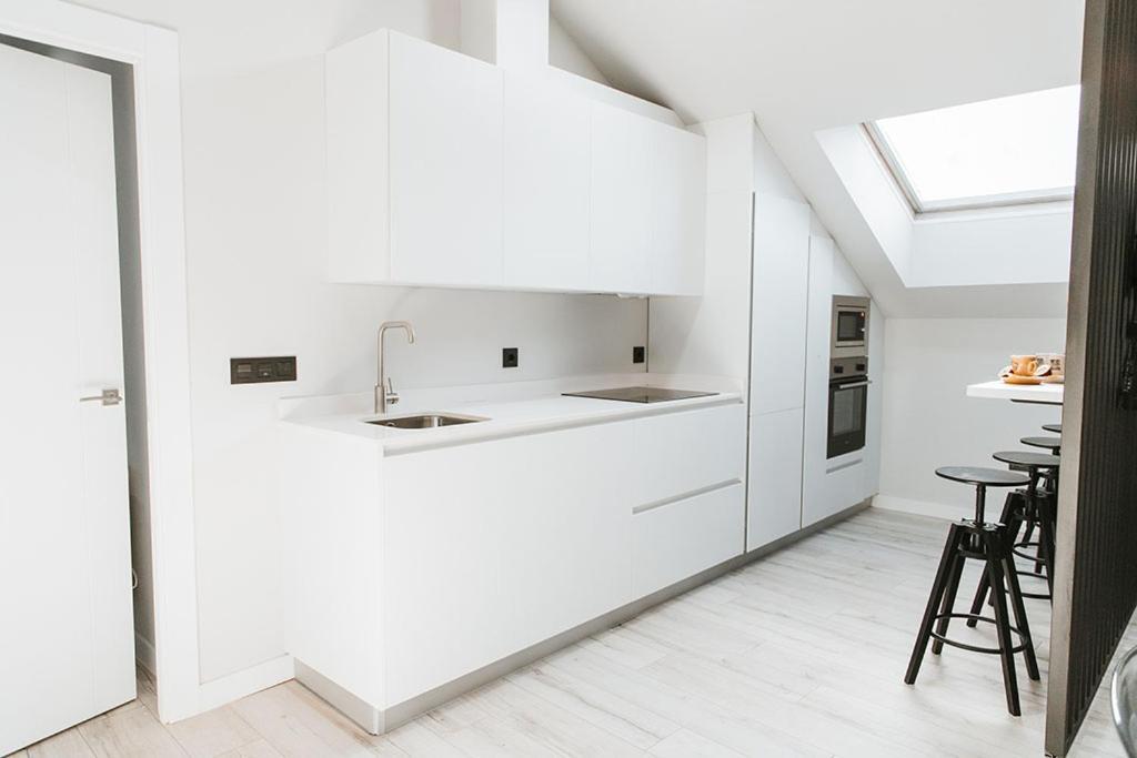 Mk77 Leon - Atiko Apartment Екстериор снимка